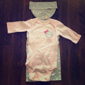 0-3 month girls three piece outfit